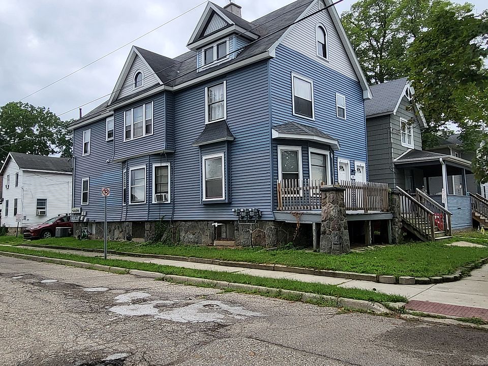 1st image of 429 W Cedar St APT 3