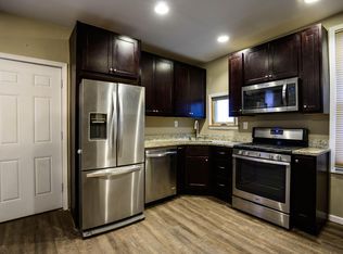 2353 S Kinnickinnic Ave, Milwaukee, WI 53207