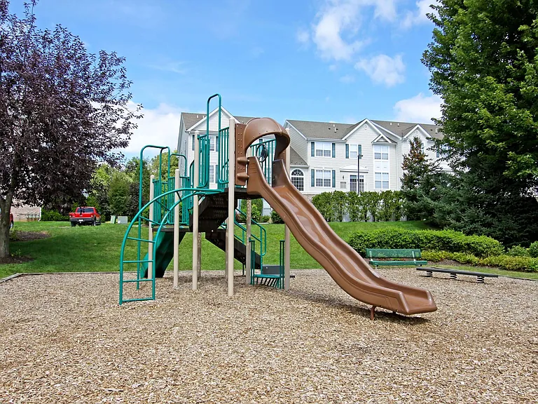 185 Horseshoe Ct — Photo 24