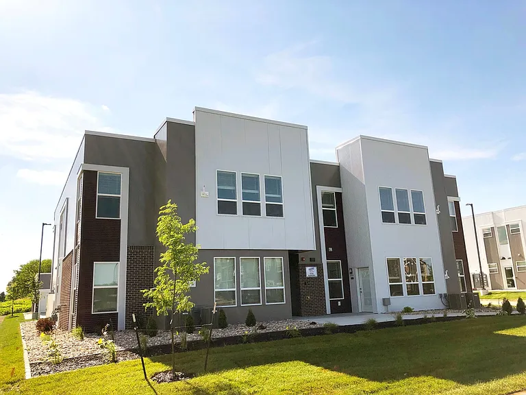 3315 Aurora Ave — Photo 9