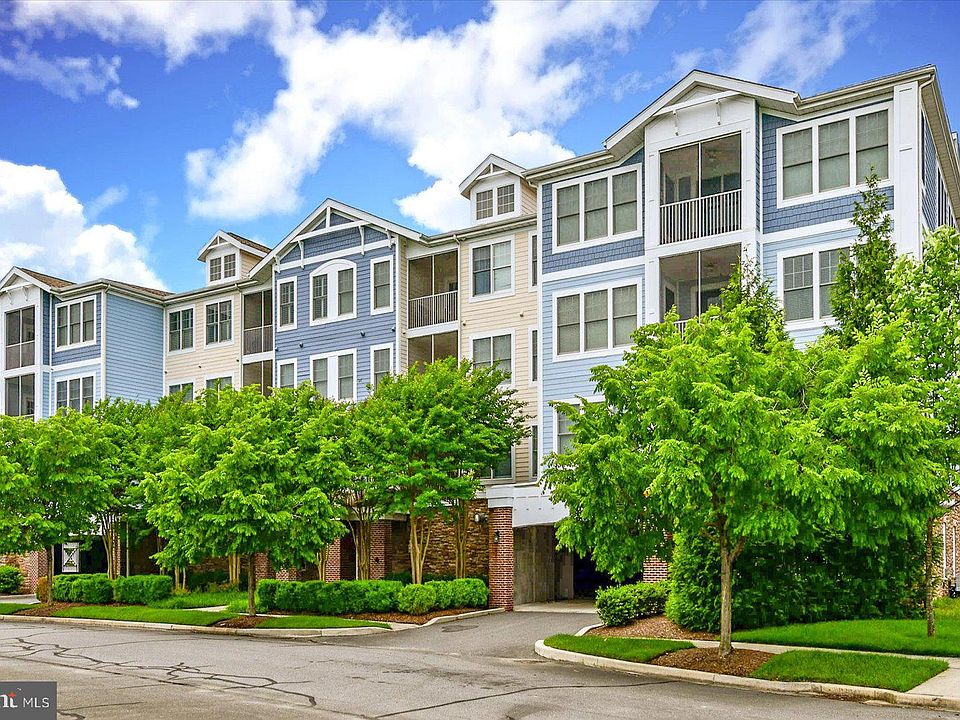 1st image of 31574 Winterberry Pkwy #303B