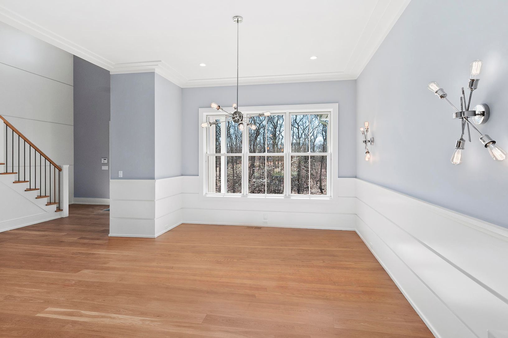  formal living or dining room