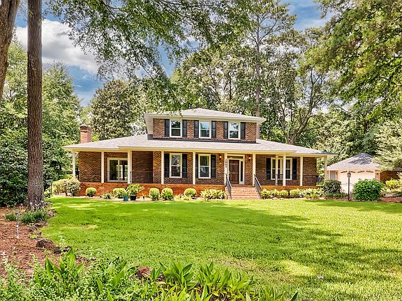 2nd image of 2885 Lillington Dr