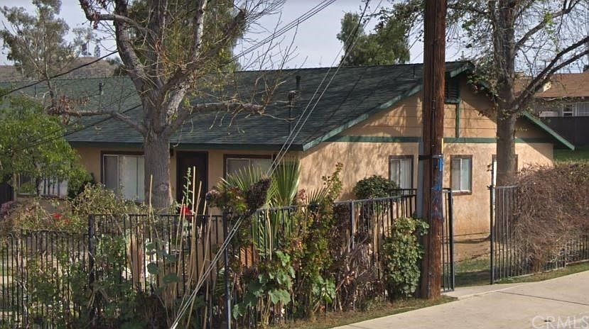 1st image of 318 N Poe St APT B