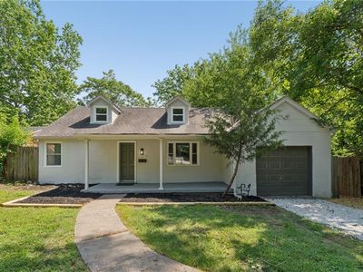 11225 E 14th St S, Independence, MO, 64052
