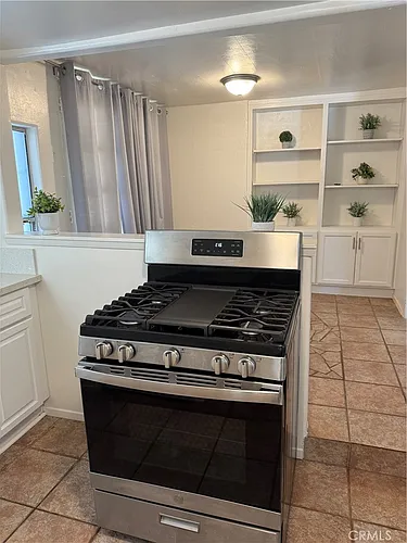 11286 1/2 San Mateo Dr #1 Photo 1