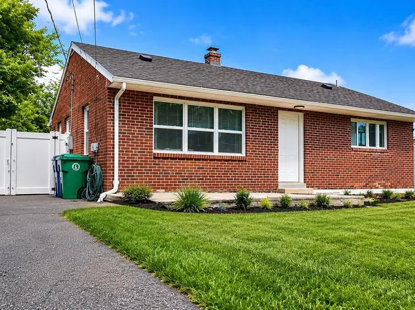 29 Carolyn St, Harrisburg, PA 17112