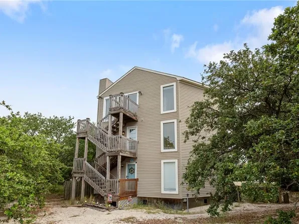 9601 9th View St APT 303, Norfolk, VA 23503