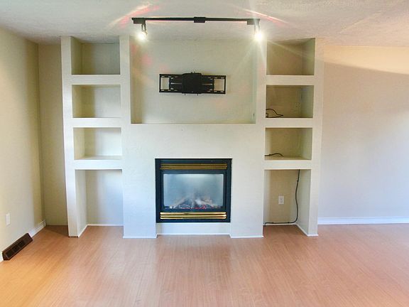 4th image of 3317 Curtis Ave SE
