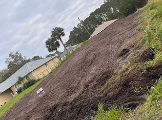 858 Gerlitz Rd SW, Palm Bay, FL 32908