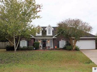 202 Curry Creek Cir, Calhoun, LA 71225