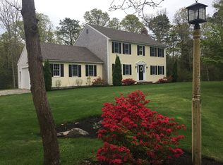 9 Old Forge Ln, Bourne, MA 02532