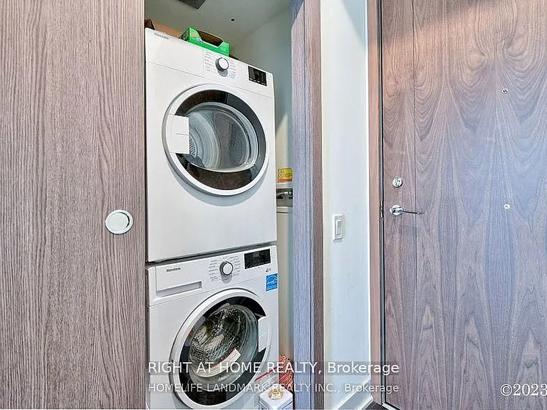 19 Bathurst St #3309 — Photo 17