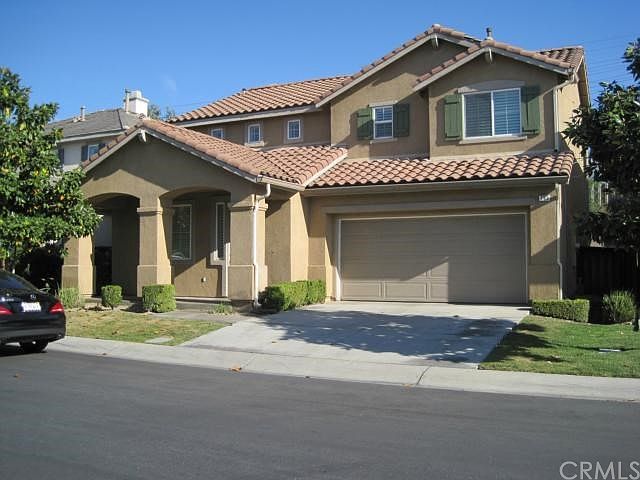 1st image of 795 Sawtooth Dr