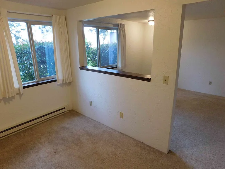 775 SW Washington Ave — Photo 41