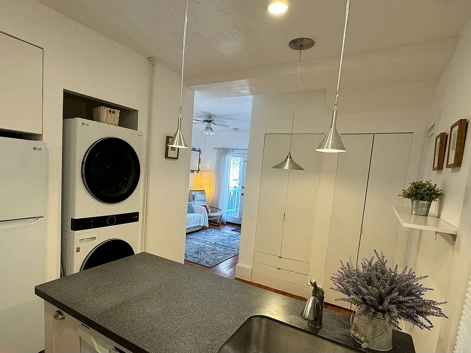 Eat in kitchen open to living room