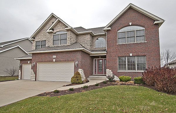 1st image of 26117 Whispering Woods Cir
