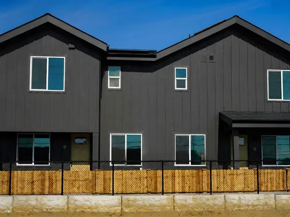 1501 NE Laughlin Rd #11, Prineville, OR 97754