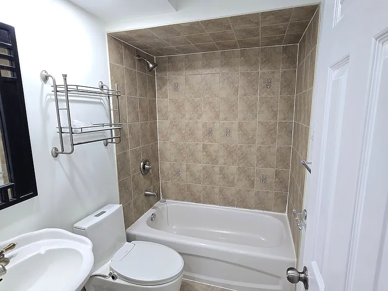 42 Boreham Cir — Photo 14