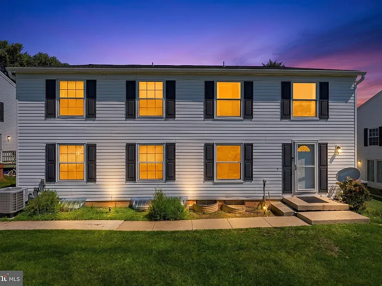 13 Fox Run Ct #C — Photo 1
