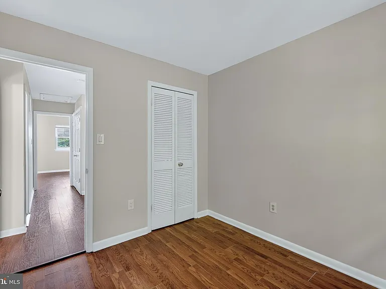 15063 Cherrydale Dr — Photo 18