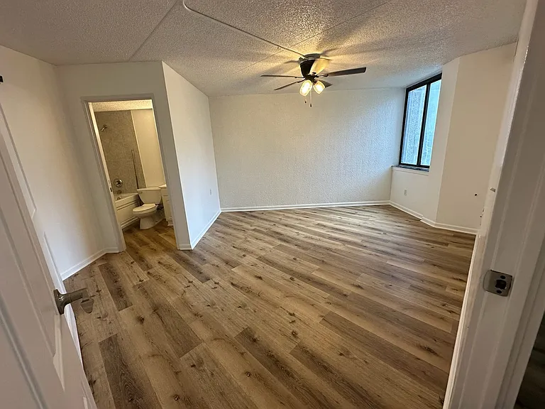 1750 N Marywood Ave #204 — Photo 9