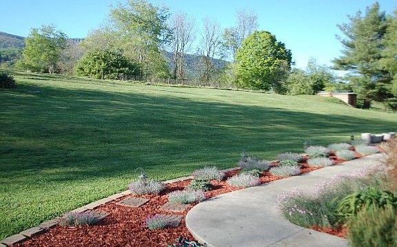 3rd image of 271 Woodland Hills Dr