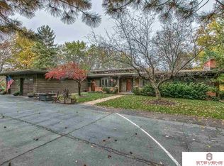 10545 Shirley St, Omaha, NE 68124