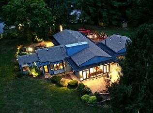 7 Talisman Way Dr, Florissant, MO 63034