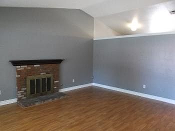 4th image of 964 S Driftwood Ave