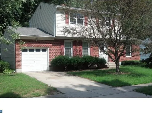 305 Macarthur Dr, Dover, DE 19901