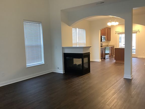 3rd image of 1087 Finny Ave
