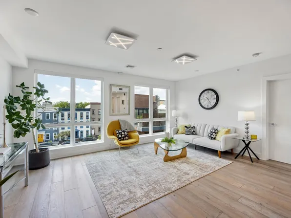 367 3rd St Unit 403, Jersey City, NJ 07302