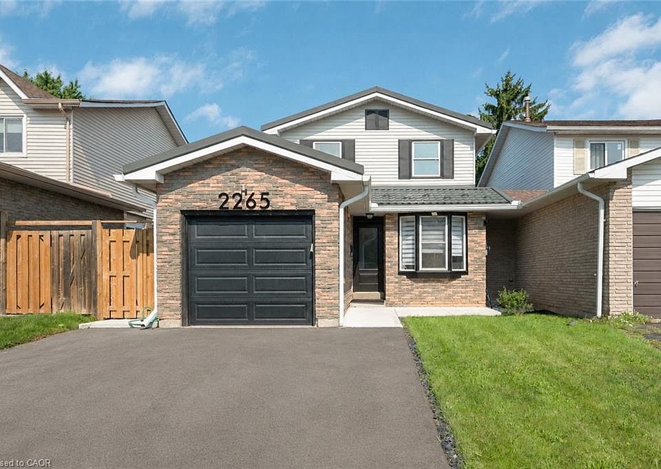 1st image of 2265 Middlesmoor Cres