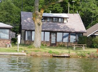 336 Grove St, Crystal, MI 48818