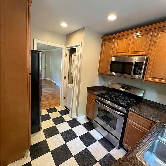 515 Allen Rd NE #A — Photo 9