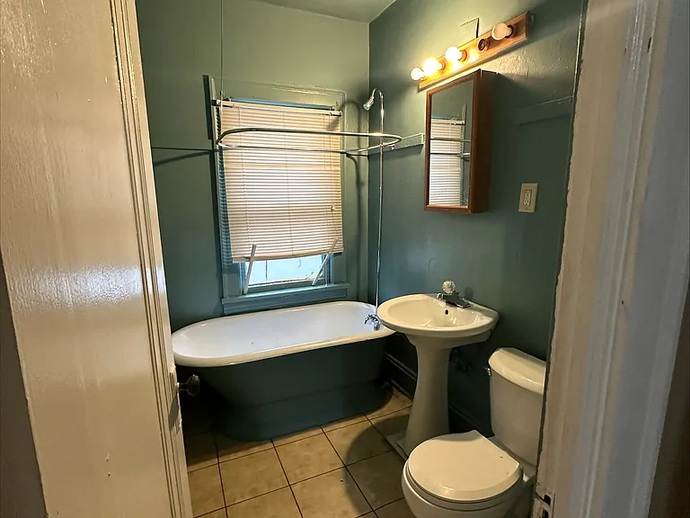 12702 Iowa Ave #2 — Photo 7