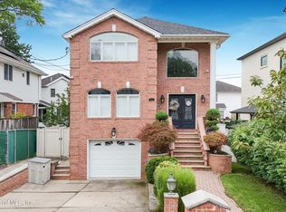 218 Rensselaer Ave, Staten Island, NY 10312