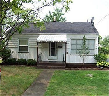 1st image of 1965 Bonnie Brae Ave NE