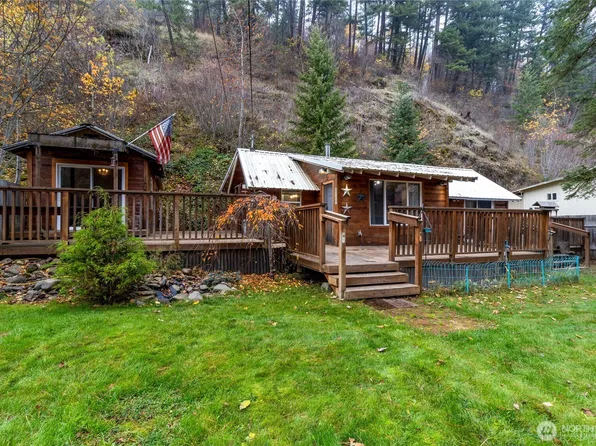 48 Blue Jay Loop, Walla Walla, WA 99362