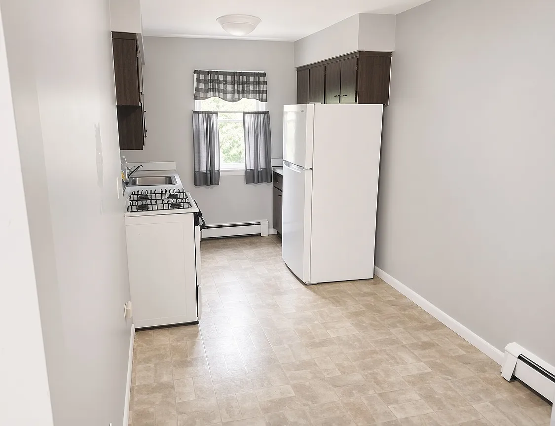 1 bed, $1,300 — Photo 3