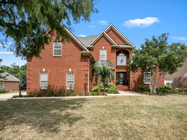 5008 Hannah Dr, Murfreesboro, TN 37128