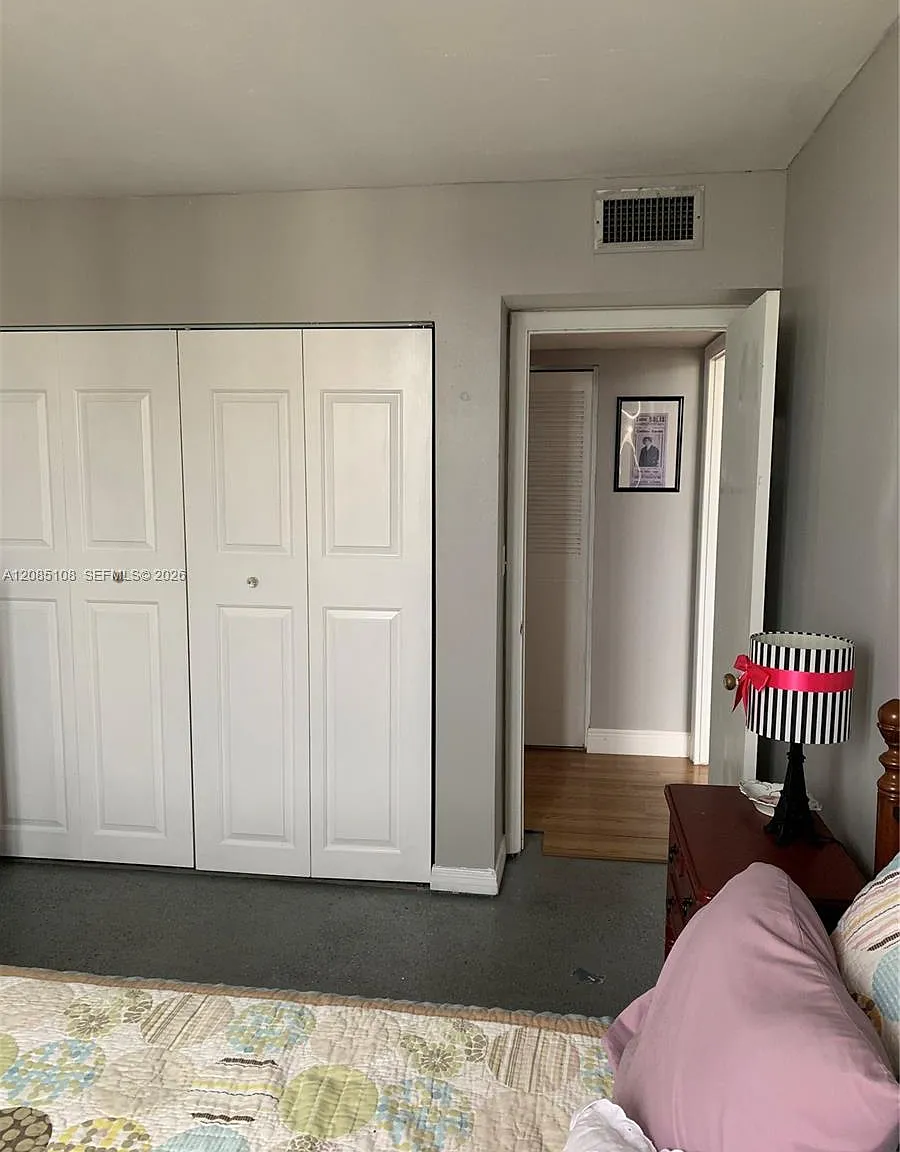 Crestview Towers Condo — Photo 2