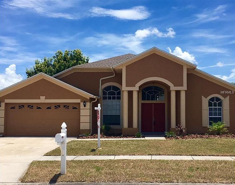 1st image of 2017 Alafia Oaks Dr