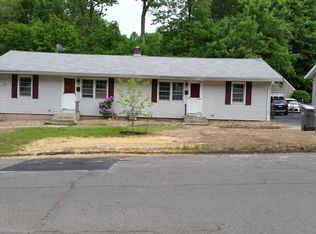 45 Maywood Ln, Bristol, CT 06010