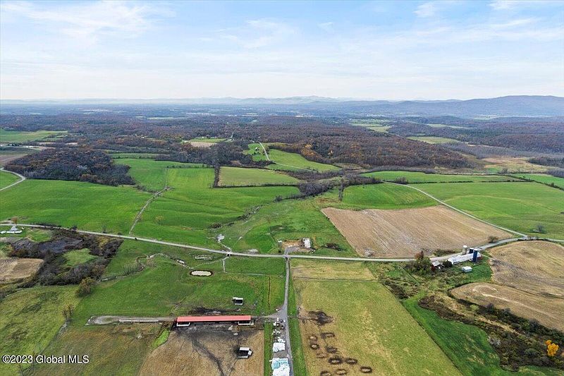 2nd image of 501 County Route 17