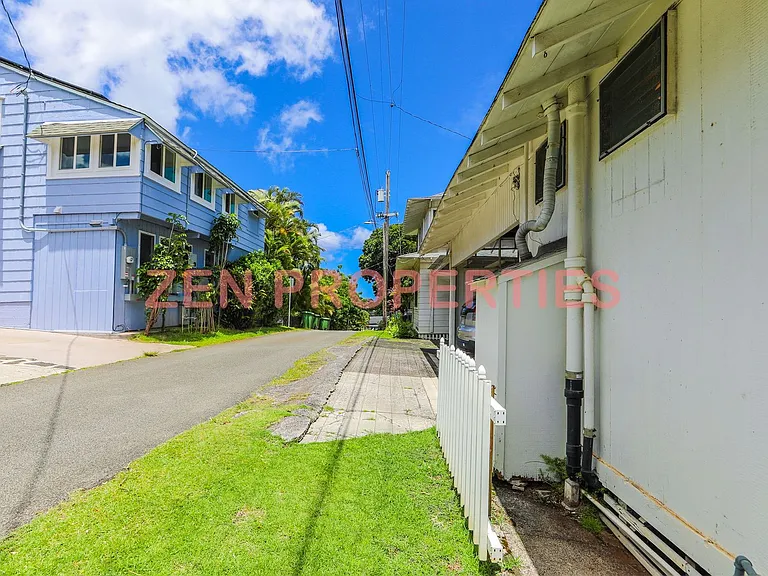 2361B E Manoa Rd — Photo 7