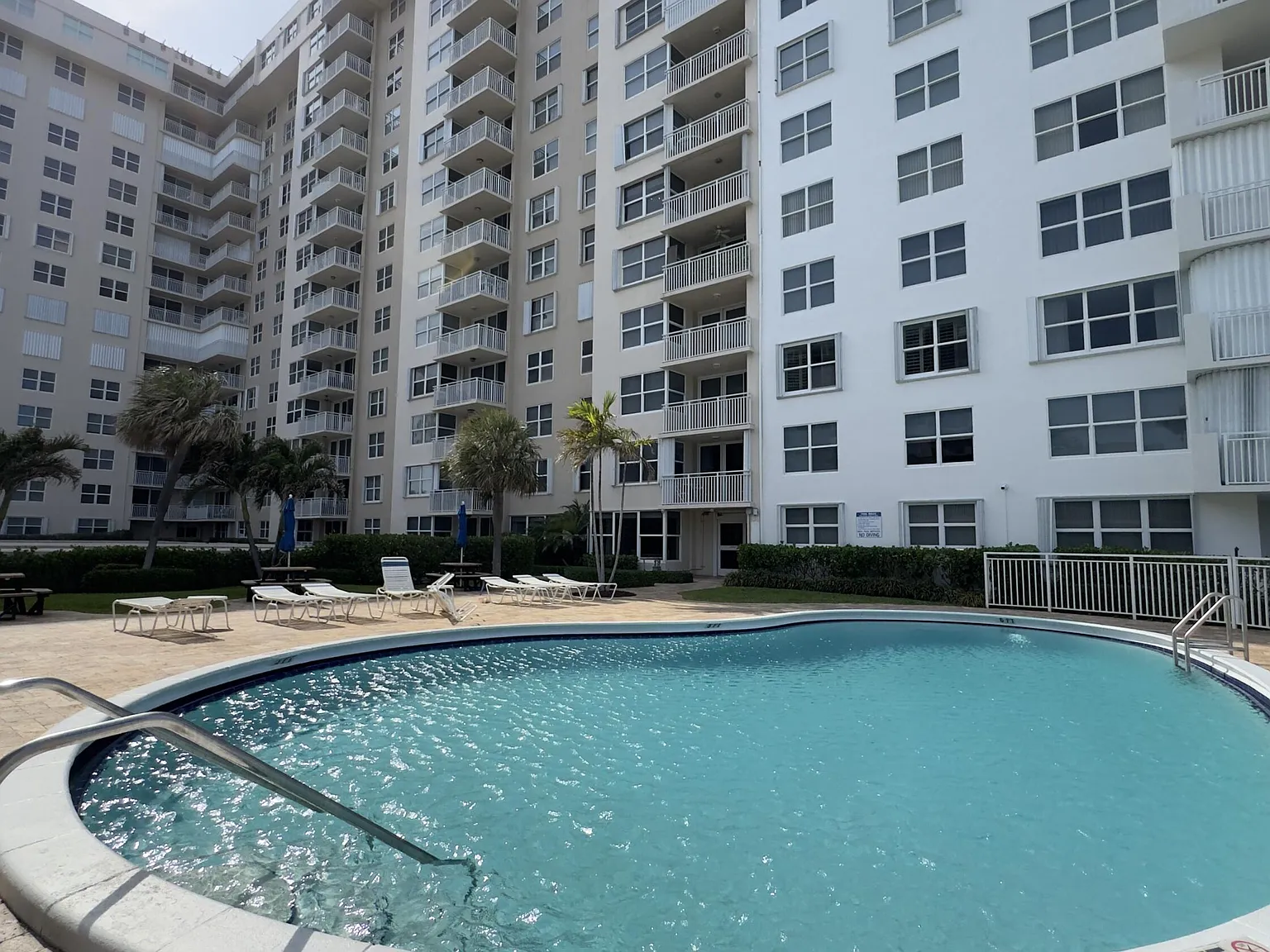 2 bed, 2.0 bath, 1540 sqft, $3,300 — Photo 3