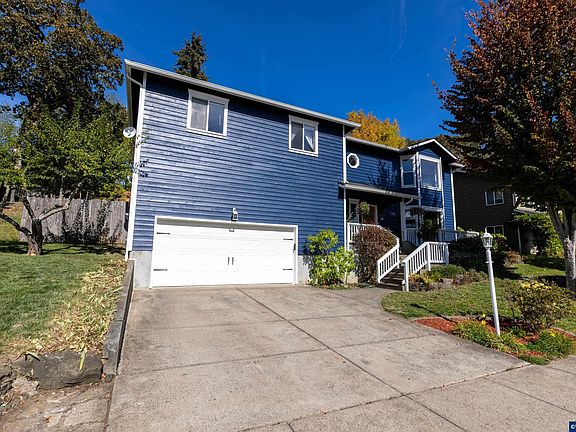 2nd image of 583 Canberra Dr
