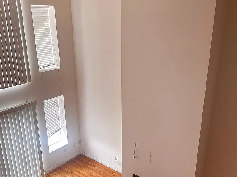1588 Indiana St #10 — Photo 4